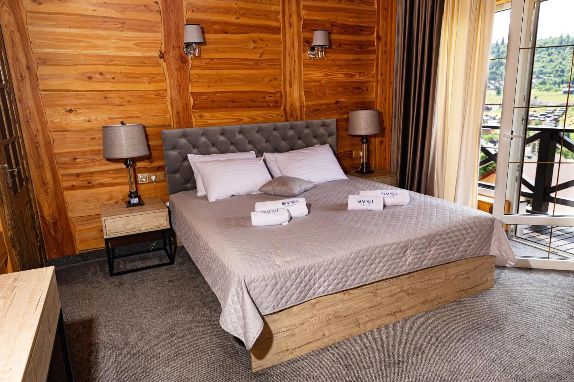 Svoi Hotel Palyanytsya Dış mekan fotoğraf