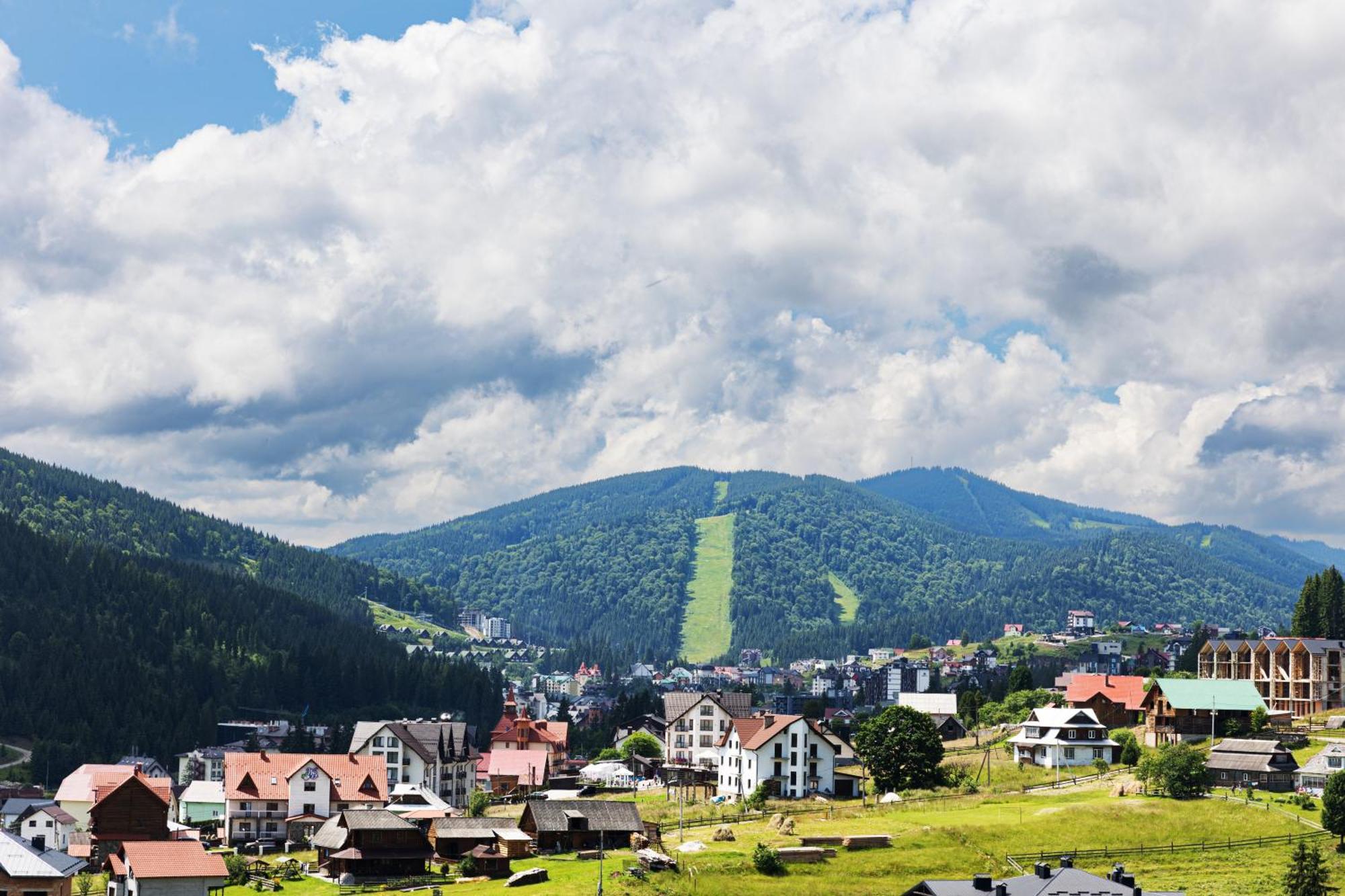 Svoi Hotel Palyanytsya Dış mekan fotoğraf