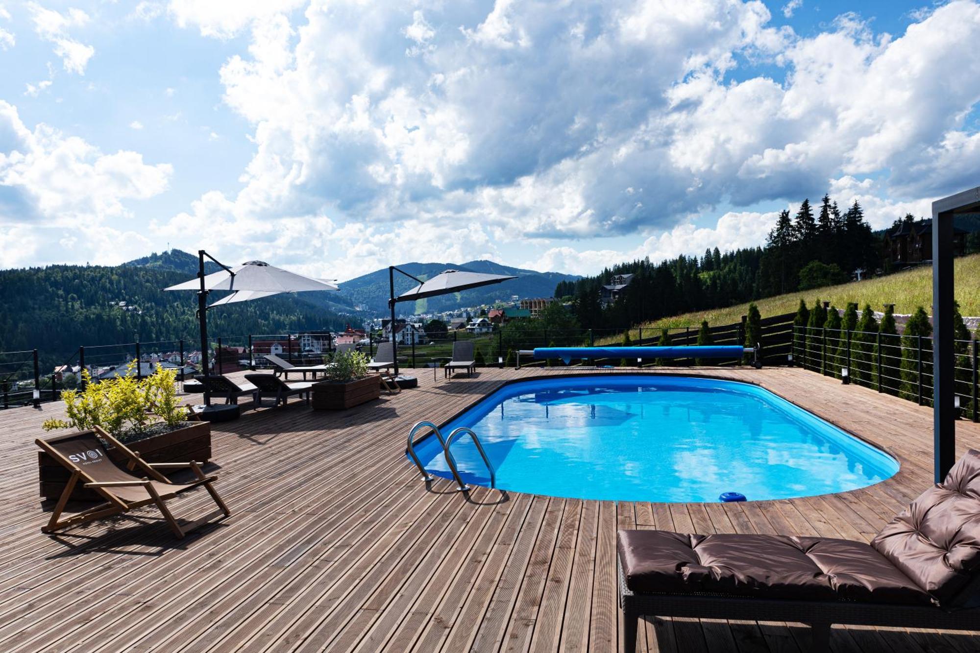 Svoi Hotel Palyanytsya Dış mekan fotoğraf